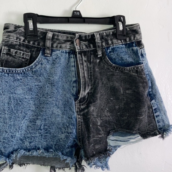 Shein jean shorts size 6 - Picture 2 of 10